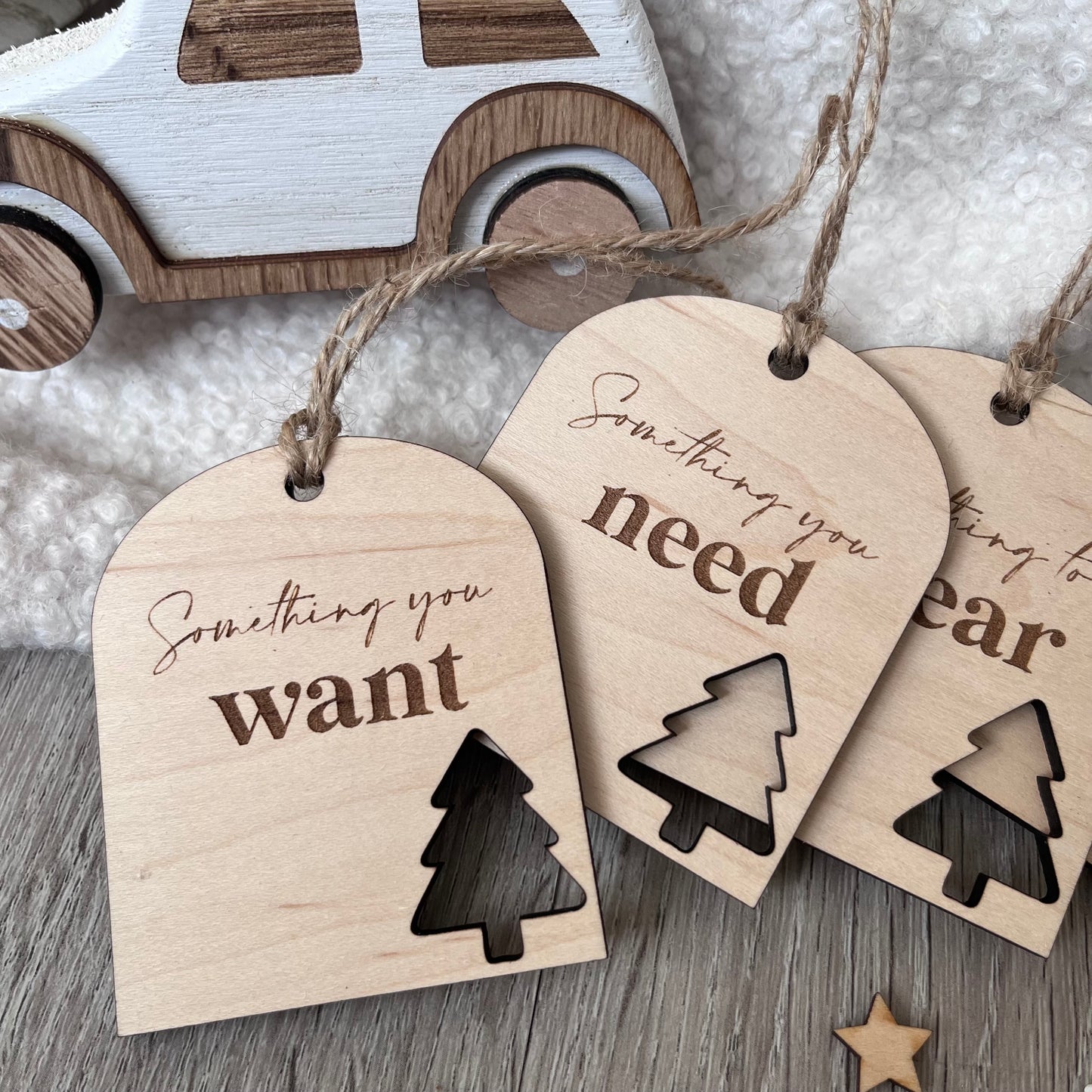 Mindful Gifting Wooden Tags - Christmas Tree