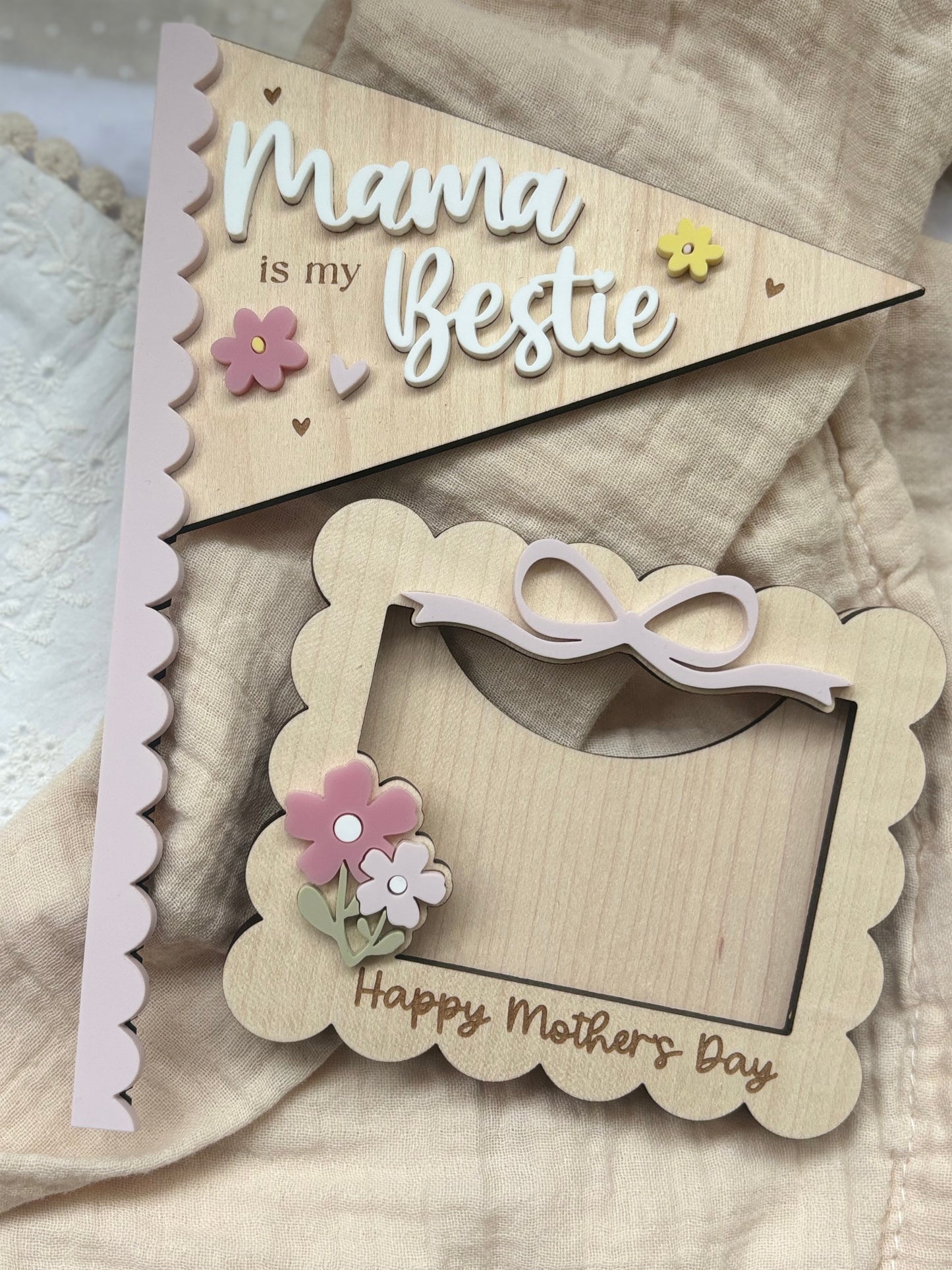 Mother's Day Fridge Magnet Frame Gift for Grandma, Gift for Mum, Mini Wooden Photo Frame with flowers