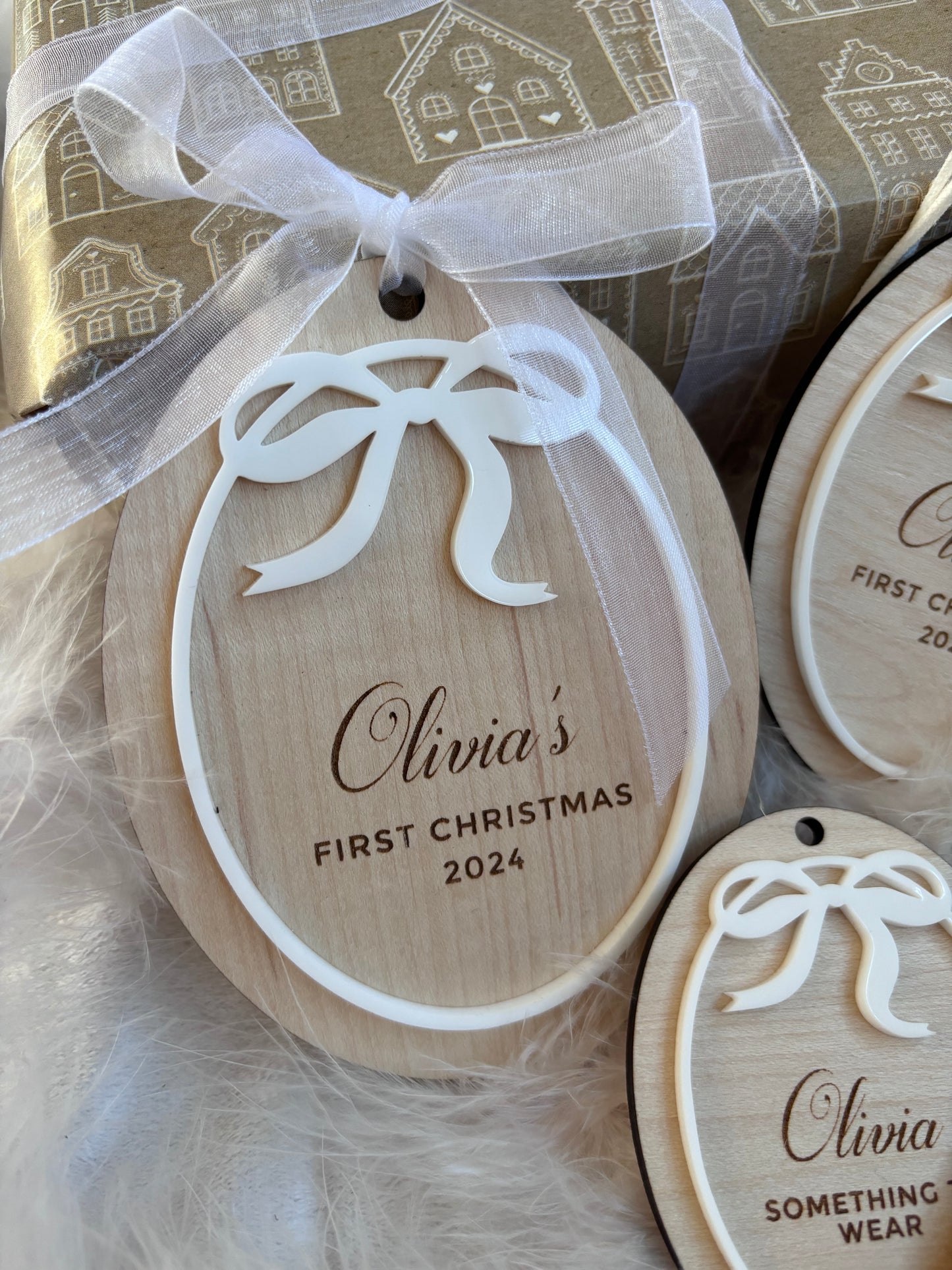 First Christmas Bow Baby Announcement Plaque