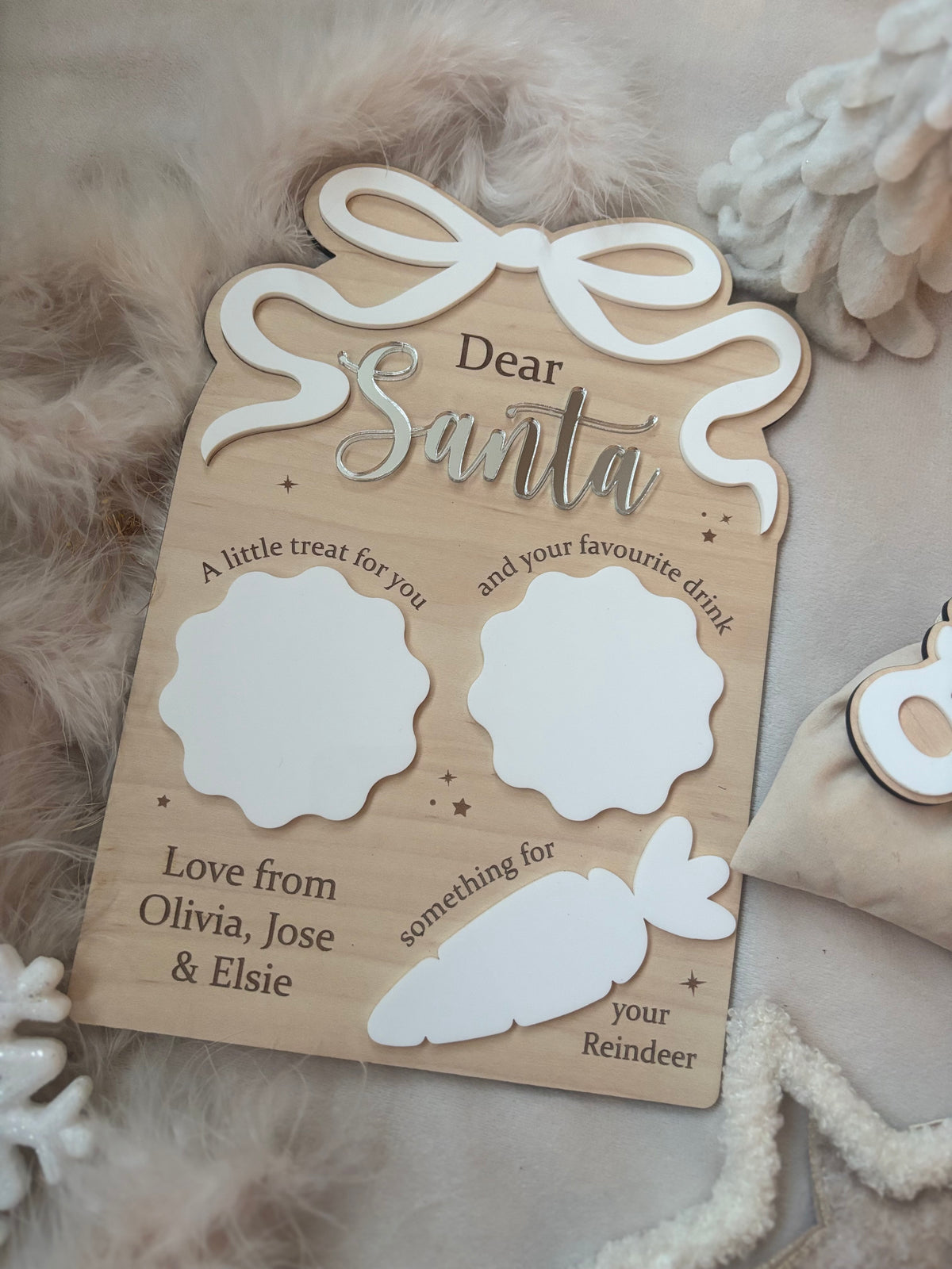Santa’s Christmas Eve Treat Board - Bow Design