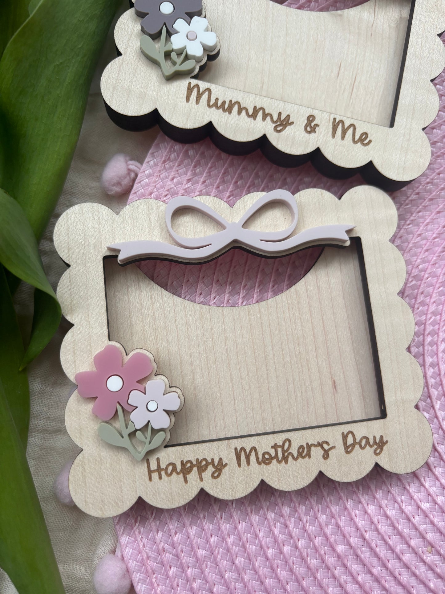 Mother's Day Fridge Magnet Frame Gift for Grandma, Gift for Mum, Mini Wooden Photo Frame with flowers