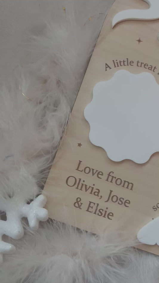 Santa’s Christmas Eve Treat Board - Bow Design
